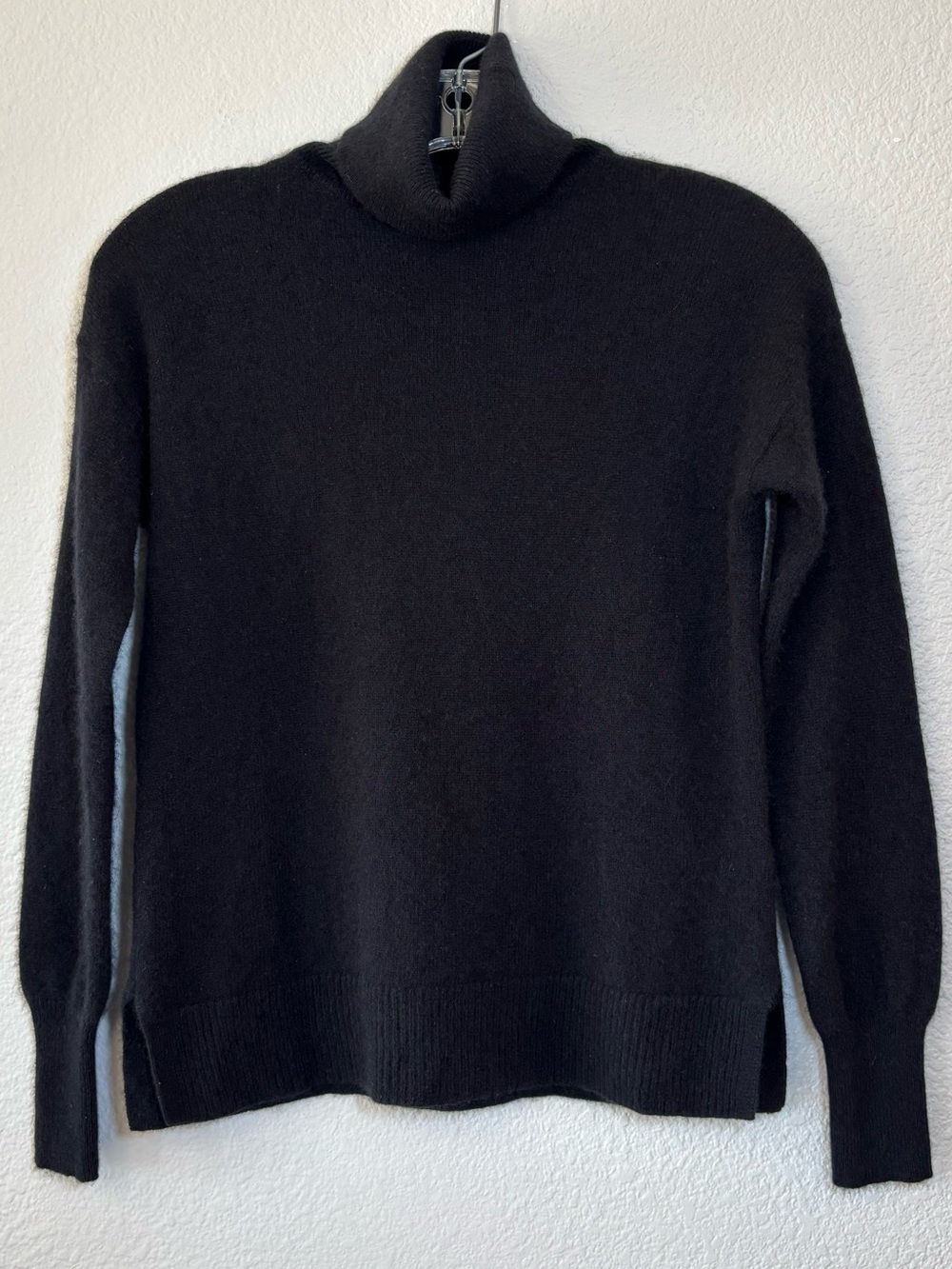 Nordstrom Women’s Black 100% Cashmere Turtleneck Sweater Size Small Soft Cozy